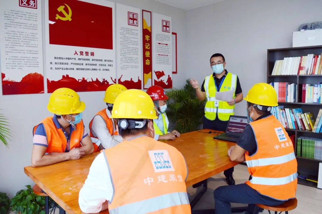 5九游会J9装饰.jpg